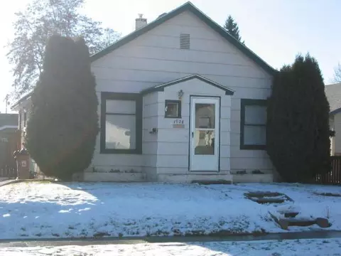 1928 E Hoffman, Spokane, WA 99207 photo 1