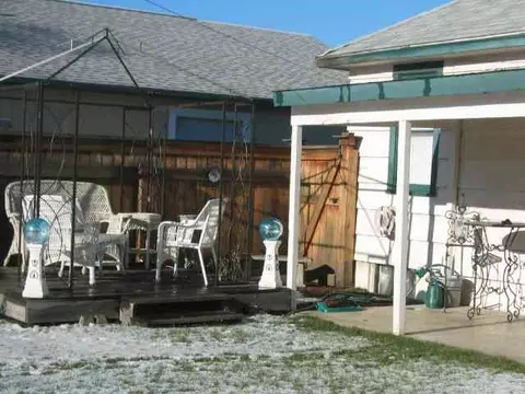 1928 E Hoffman, Spokane, WA 99207 photo 9