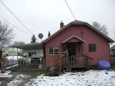 2219 E Hoffman, Spokane, WA 99207 photo 4