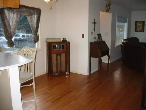 3911 E 11th Ave, Spokane, WA 99202 photo 4