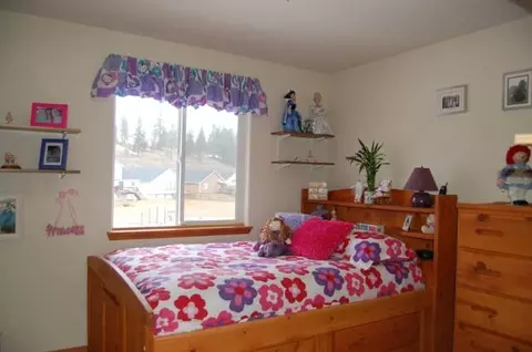 415 E Blackhawk, Spokane, WA 99208 photo 7