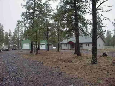222 W Cameron, Spangle, WA 99031 photo 2