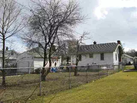 4117 E 2nd Ave, Spokane, WA 99202 photo 2