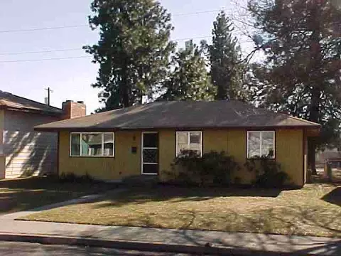 830 E Decatur, Spokane, WA 99207 photo 2