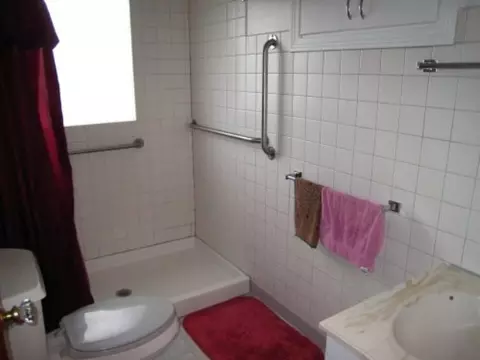 1918 E Sinto, Spokane, WA 99202 photo 5