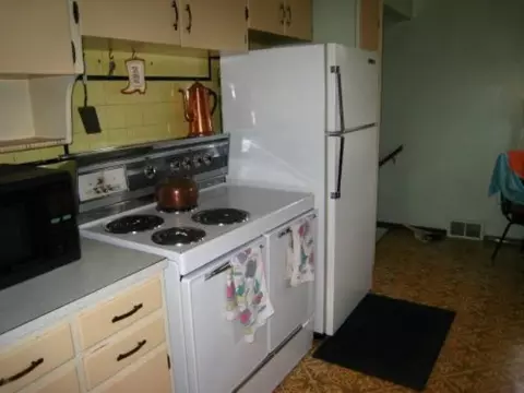 1918 E Sinto, Spokane, WA 99202 photo 3