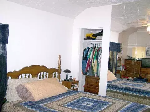 1010 E 33, Spokane, WA 99203 photo 4