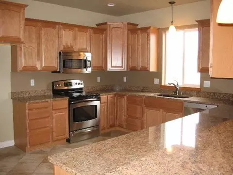 323 E Washington, Spokane, WA 99224 photo 3