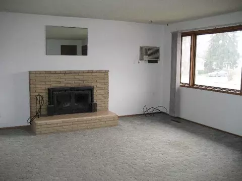 1735 E Broad Ave, Spokane, WA 99207 photo 2