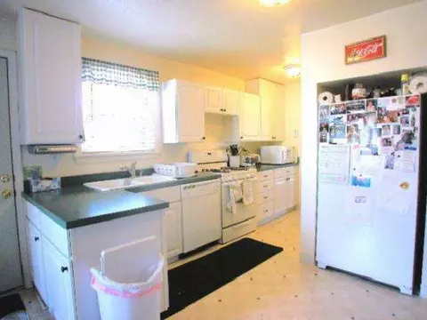 2011 E Providence, Spokane, WA 99207 photo 4