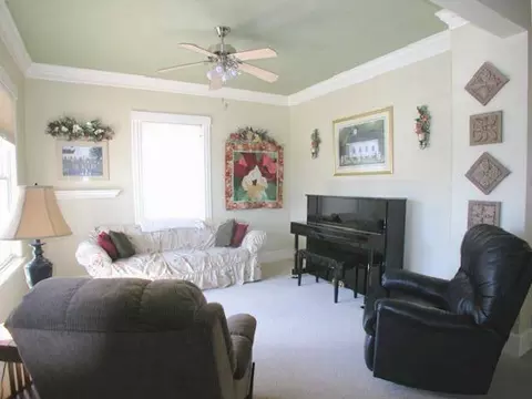 2011 E Providence, Spokane, WA 99207 photo 2