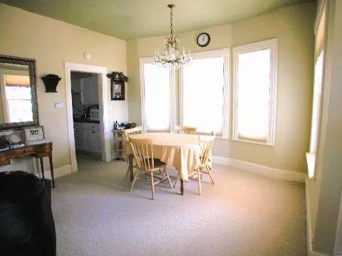 2011 E Providence, Spokane, WA 99207 photo 3