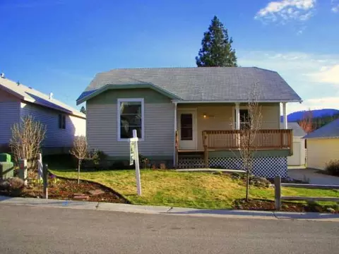 9918 E 17th Ln, Spokane Valley, WA 99206 photo 1