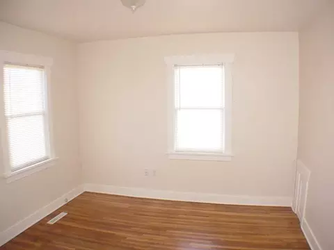 1017 E Longfellow, Spokane, WA 99207 photo 9