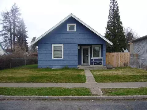 1223 E Broad, Spokane, WA 99207 photo 1