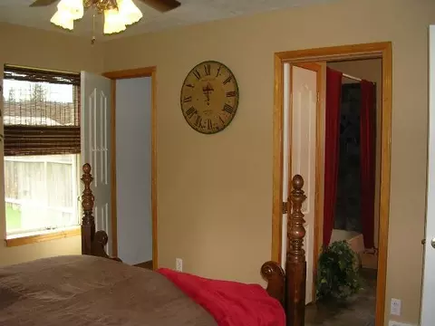 3822 E 6th Ave, Spokane, WA 99202 photo 7