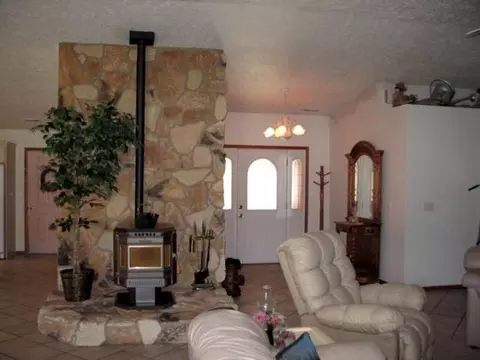 17621 E Scribner Rd, Spokane, WA 99217 photo 3