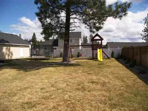608 E Bridle Trl, Colbert, WA 99005 photo 8