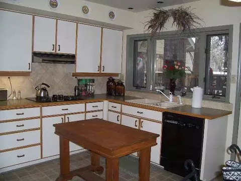 633 E 25th Ave, Spokane, WA 99203 photo 4