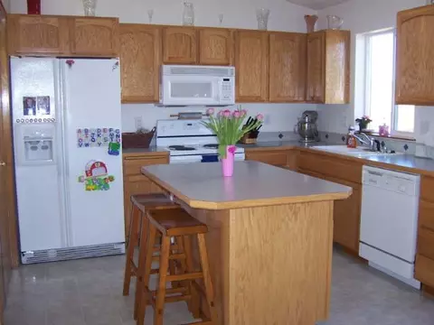 415 E Trevor, Colbert, WA 99005 photo 2