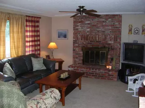 2707 E Winger, Mead, WA 99021 photo 2