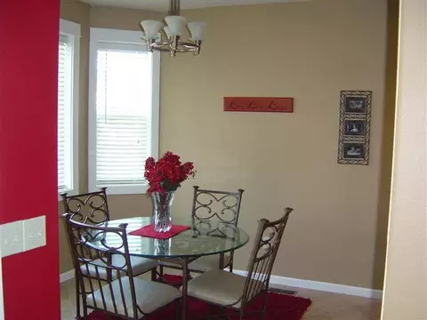 805 E Huron Dr, Spokane, WA 99208 photo 4