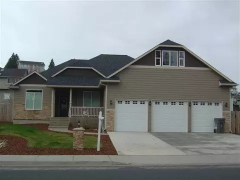 805 E Huron Dr, Spokane, WA 99208 photo 1