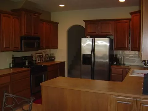 805 E Huron Dr, Spokane, WA 99208 photo 3