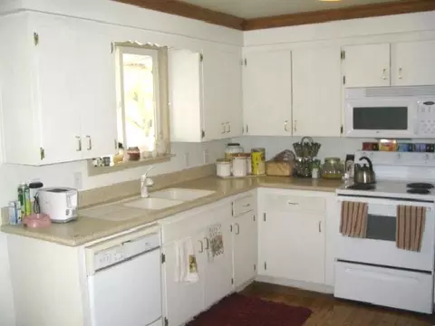 3621 E 12th Ave, Spokane, WA 99202 photo 5