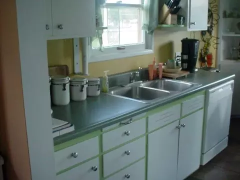6604 E 8th Ave, Spokane Valley, WA 99212 photo 2