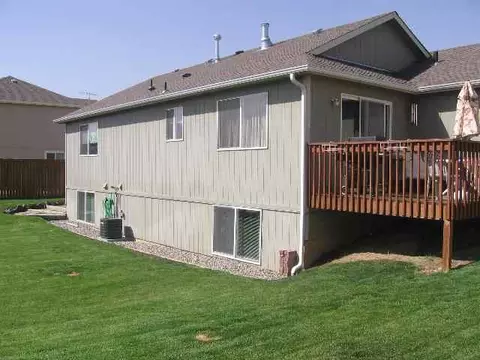 1612 E 3rd St, Deer Park, WA 99006 photo 2