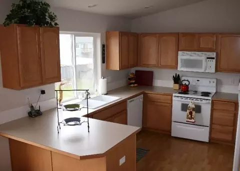 1623 E Devoe Ln, Spokane, WA 99217 photo 4