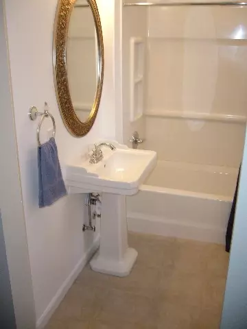 1724 E 10th, Spokane, WA 99202 photo 4