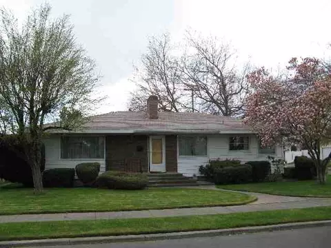 604 Everett Ave, Spokane, WA 99207 photo 1