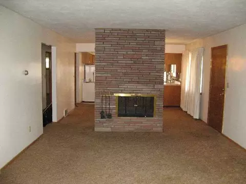 604 Everett Ave, Spokane, WA 99207 photo 4