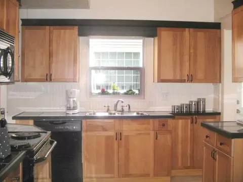 802 E 31st Ave, Spokane, WA 99203 photo 4