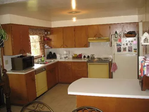 226 E Astor, Spokane, WA 99208 photo 4