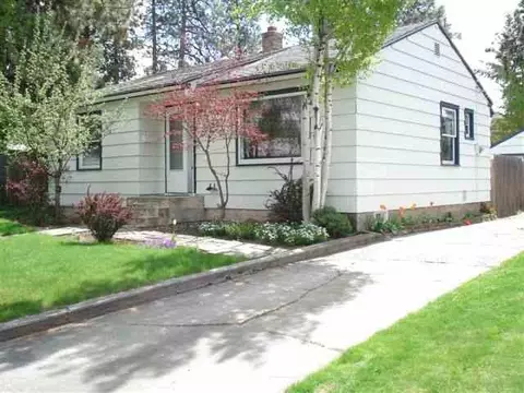 1318 E 40th Ave, Spokane, WA 99203 photo 1