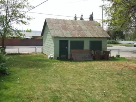 1822 E Dalton, Spokane, WA 99207 photo 3