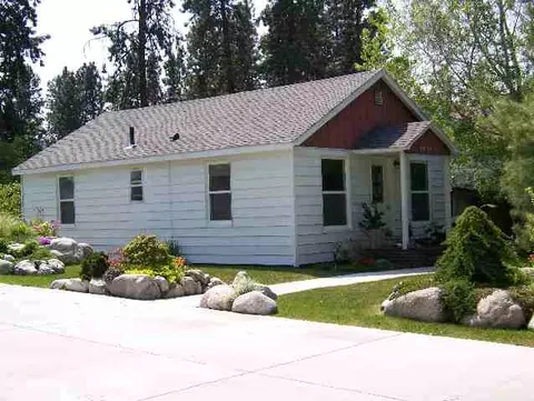 9914 E 8th Ave, Spokane Valley, WA 99206 photo 1
