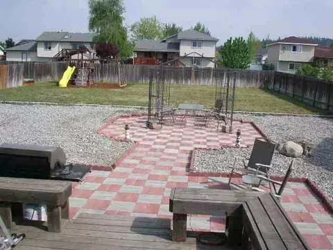 4015 E Upriver Dr, Spokane, WA 99217 photo 9