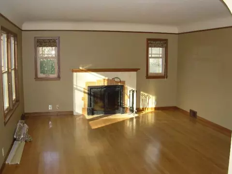 915 E 28th Ave, Spokane, WA 99203 photo 4