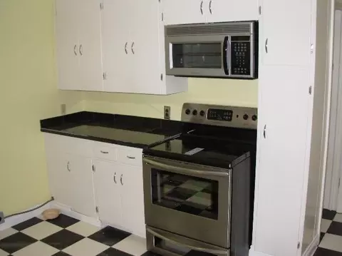 915 E 28th Ave, Spokane, WA 99203 photo 3