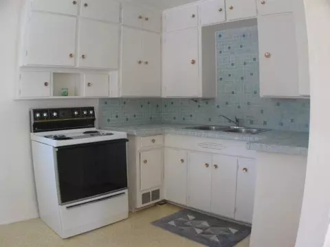 1604 E 40th Ave, Spokane, WA 99203 photo 4