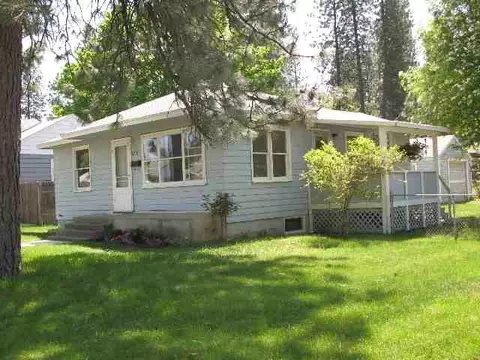 1604 E 40th Ave, Spokane, WA 99203 photo 1