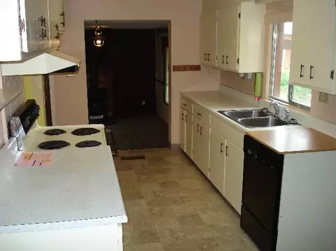 13401 E 12th Ave, Spokane, WA 99216 photo 3