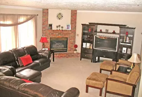 524 E Midway Rd, Colbert, WA 99005 photo 2