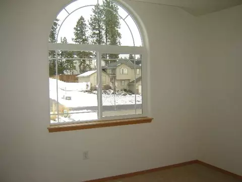 602 E Upper Ter, Colbert, WA 99005 photo 5