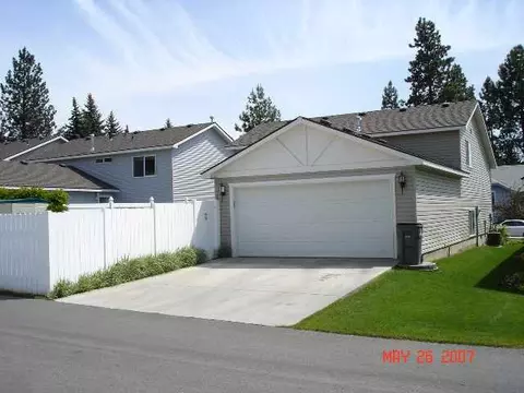 10205 E 17th Ln, Spokane Valley, WA 99206 photo 2