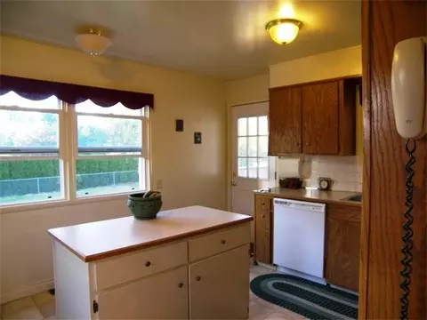 11117 E 9th, Spokane, WA 99206 photo 3